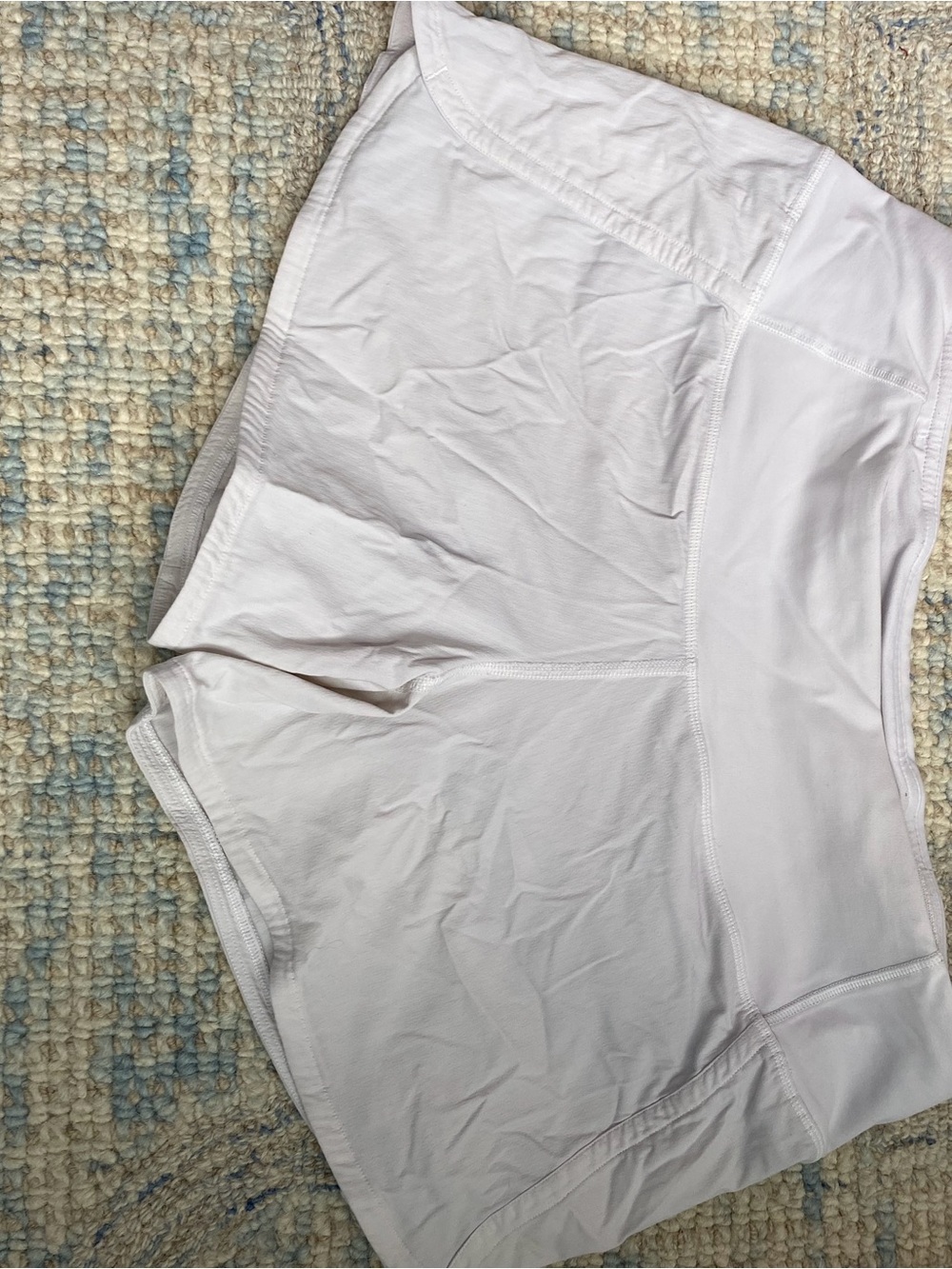 Lululemon speed up shorts size 4